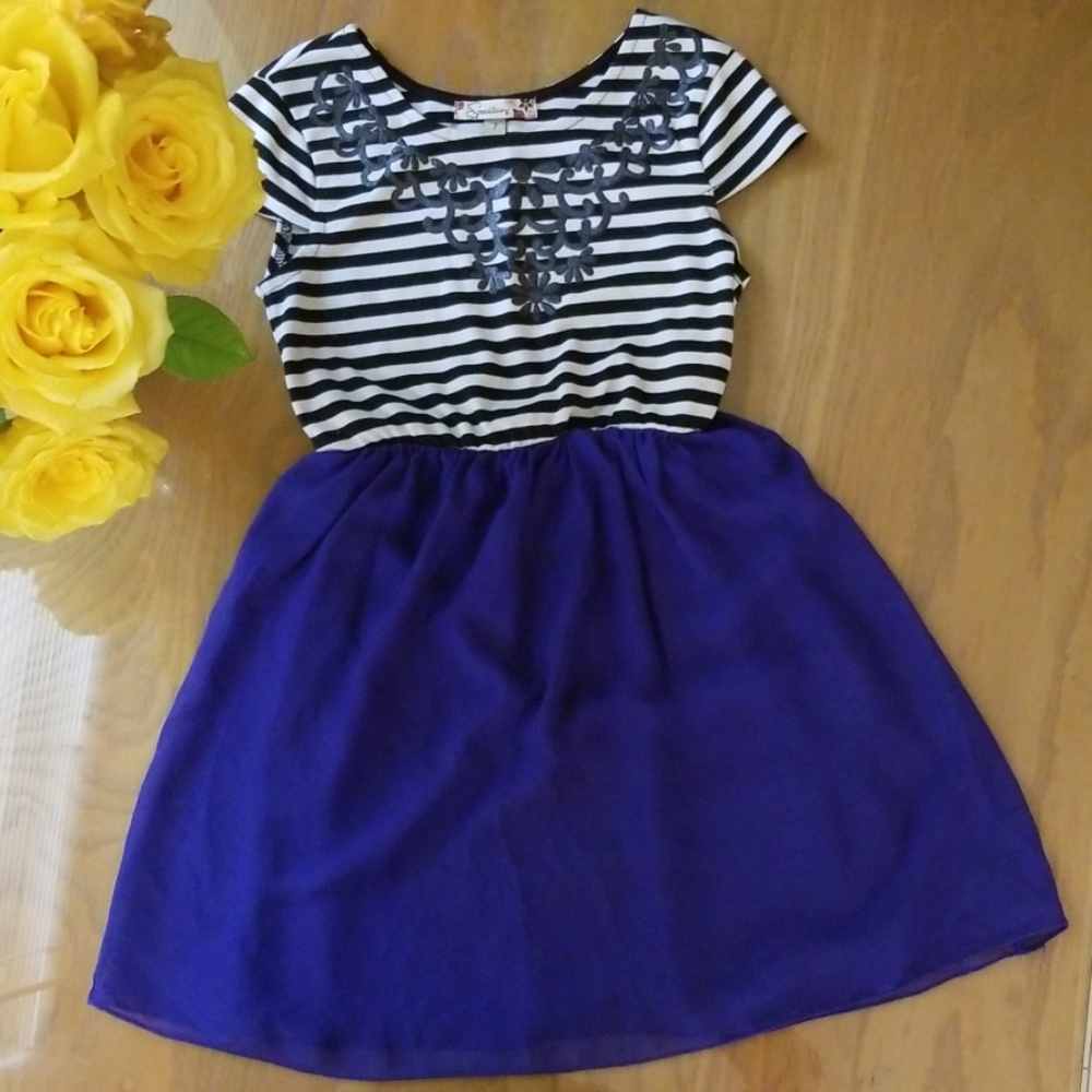 Speechless Girls Cap Sleeve Dress w/Flowy Skirt